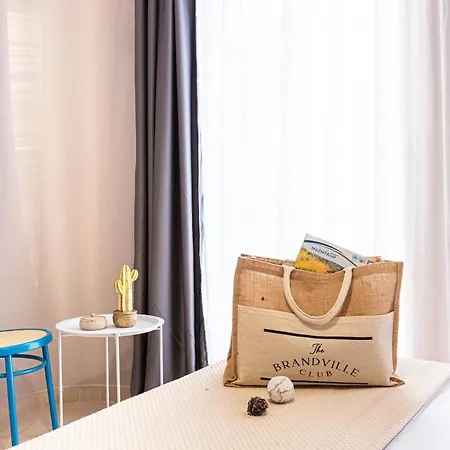 41 - Central, Access Apartman